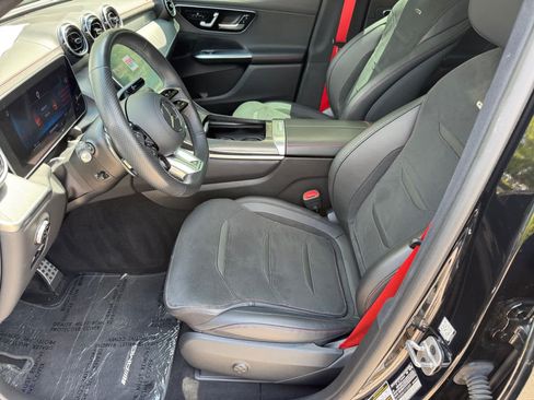 Certified 2025 Mercedes-Benz GLC 43 AMG 4MATIC image 10