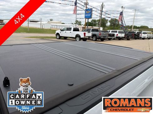 Used 2025 GMC Sierra 1500 SLT w/ SLT Convenience Package AWD/4WD image 24
