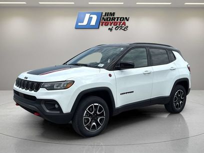 Used 2025 Jeep Compass Trailhawk