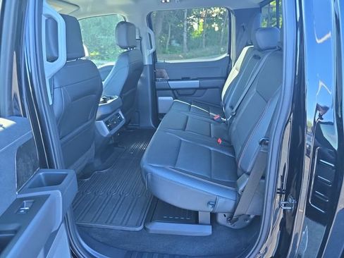 Certified 2024 Ford F250 Lariat w/ Lariat Ultimate Package AWD/4WD image 12