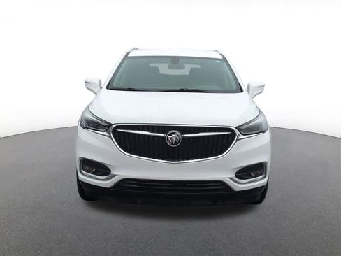Used 2019 Buick Enclave Essence image 9
