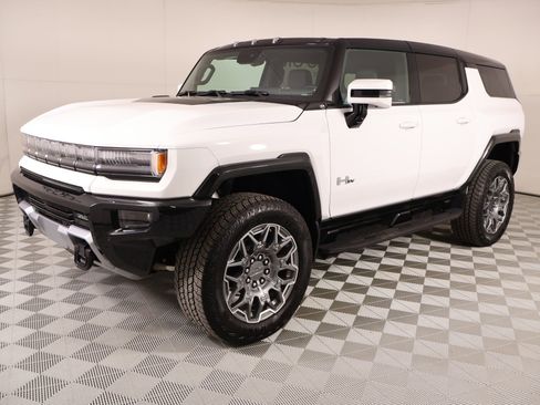 Used 2025 GMC Hummer EV 3X AWD/4WD image 11