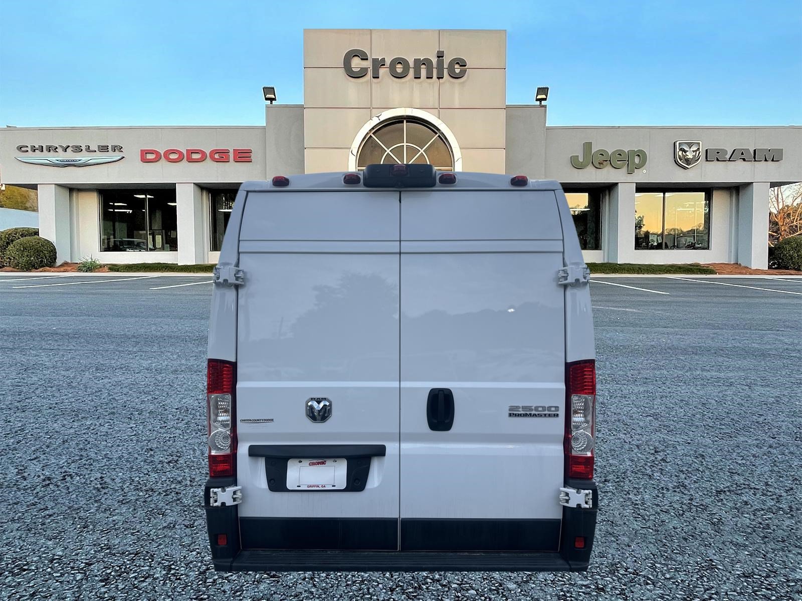Used 2024 RAM ProMaster 2500 FWD image 4