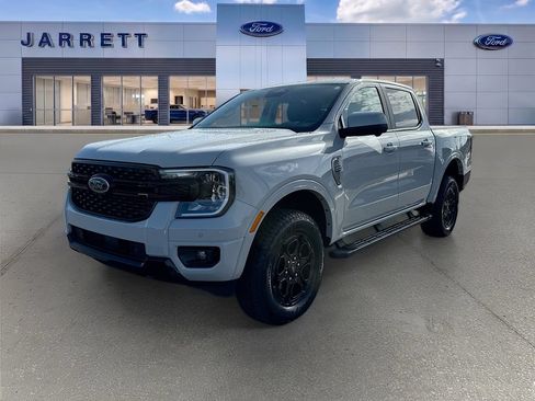 New 2026 Ford Ranger Lariat w/ FX4 Off-Road Package AWD/4WD image 3