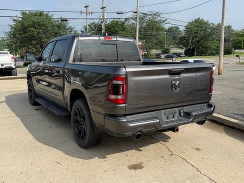 Used 2023 RAM 1500 Laramie AWD/4WD image 9