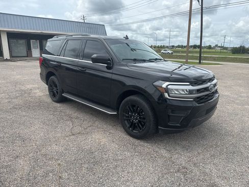 Used 2023 Ford Expedition XLT RWD image 21