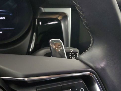 Used 2023 Porsche Macan image 19