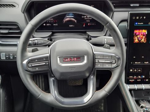 Used 2026 GMC Terrain AT4 w/ Convenience Package III AWD/4WD image 29