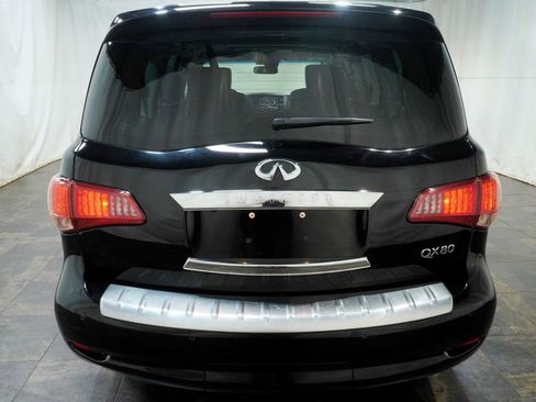 Used 2017 INFINITI QX80 4WD w/ Driver Assistance Package image 5