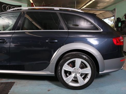 Used 2016 Audi A4 Premium w/ Audi MMI Navigation Plus AWD/4WD image 26