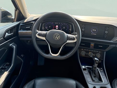 Used 2022 Volkswagen Jetta SEL FWD image 15