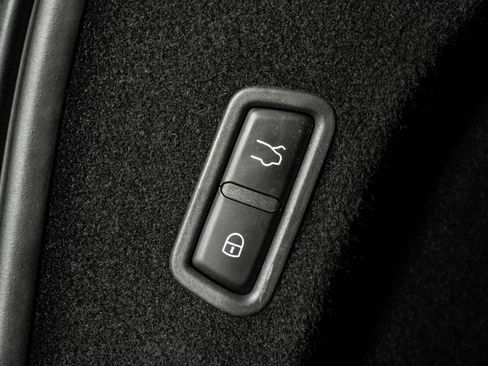 Used 2022 Maserati Levante Modena AWD/4WD image 31