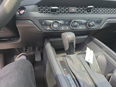 Used 2023 Honda Accord EX image 17
