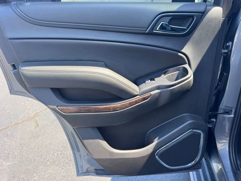 Used 2018 Chevrolet Tahoe LT AWD/4WD image 33