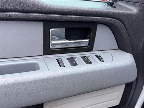 Used 2013 Ford F150 XL w/ Mid Equipment Group RWD image 30