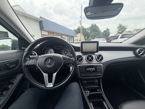 Used 2015 Mercedes-Benz GLA 250 4MATIC image 3