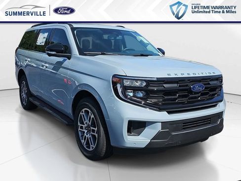 New 2026 Ford Expedition Active RWD image 1