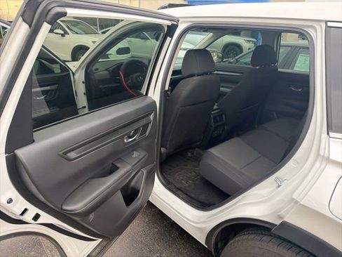 Used 2025 Honda CR-V EX image 7