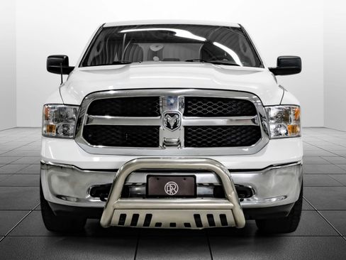 Used 2018 RAM 1500 Tradesman w/ Chrome Appearance Group AWD/4WD image 4