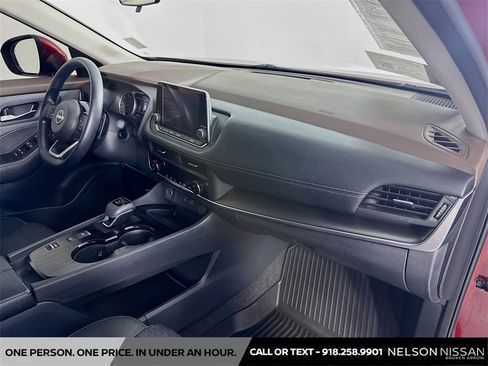 Certified 2023 Nissan Rogue SV image 26