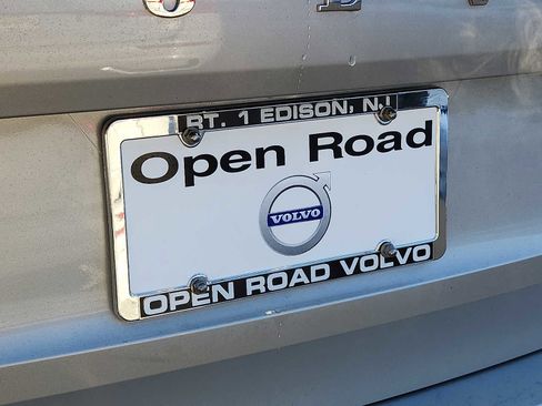 Certified 2023 Volvo XC60 B6 Ultimate image 30