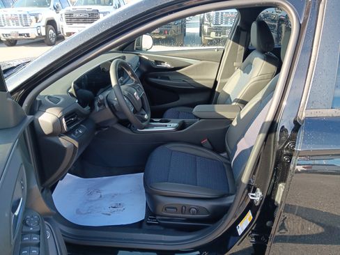 New 2026 Buick Envista Preferred image 7