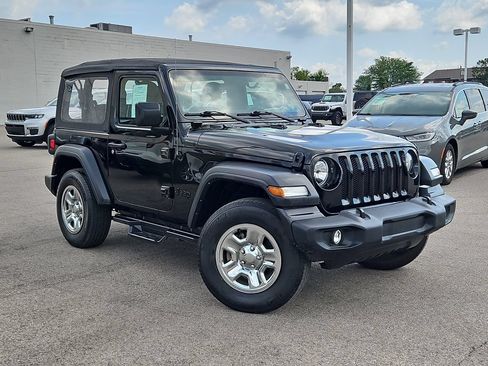 Used 2023 Jeep Wrangler Sport AWD/4WD image 26