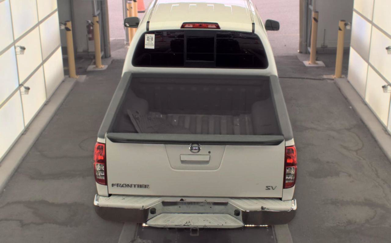 Used 2019 Nissan Frontier SV RWD image 6
