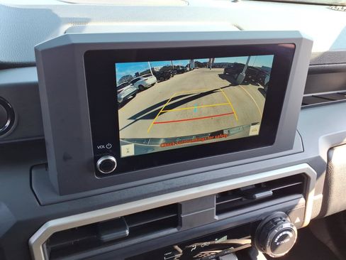 Used 2024 Toyota Tacoma SR image 16