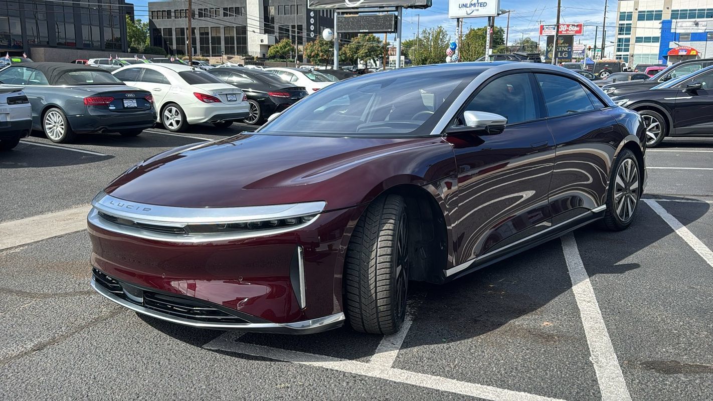 Used 2024 Lucid Air Grand Touring AWD/4WD image 7