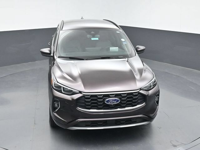 Certified 2023 Ford Escape ST-Line Elite w/ Premium Technology Package AWD/4WD image 41