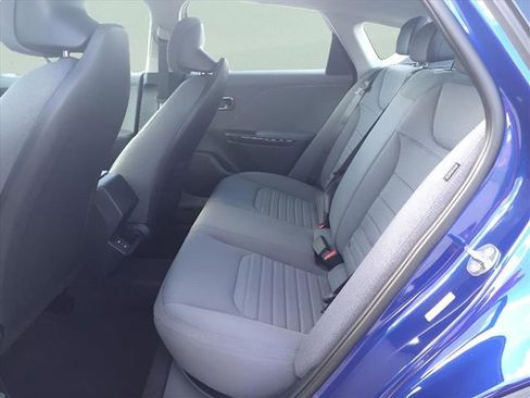 New 2025 Kia K4 EX FWD image 17