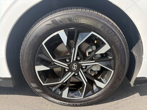 Used 2025 Hyundai Sonata SEL FWD image 26