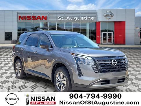 New 2026 Nissan Pathfinder SL FWD image 1