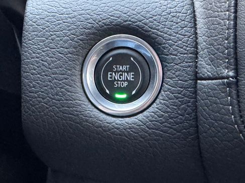 Used 2023 GMC Yukon XL Denali w/ Max Trailering Package image 6