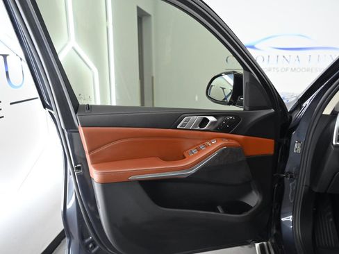 Used 2019 BMW X7 xDrive40i AWD/4WD image 16