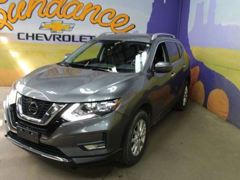Used 2020 Nissan Rogue SV AWD/4WD image 4