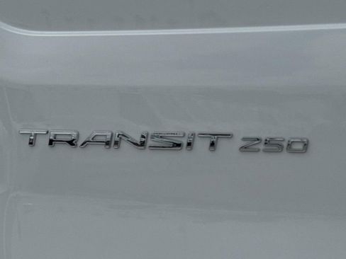 New 2025 Ford Transit 250 Low Roof image 21