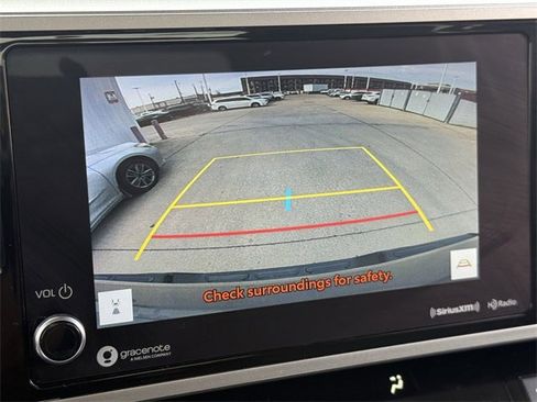 Used 2022 Toyota Tundra SR5 w/ SR5 Convenience Package image 21