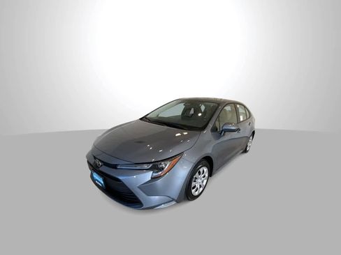 New 2026 Toyota Corolla LE image 4