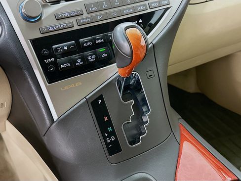 Used 2011 Lexus RX 350 AWD w/ Premium Pkg image 24
