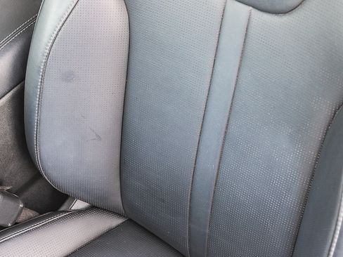 Used 2025 Kia Sorento EX AWD/4WD image 23