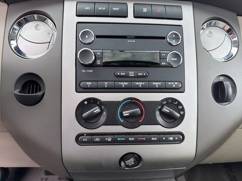Used 2012 Ford Expedition EL XLT RWD image 27