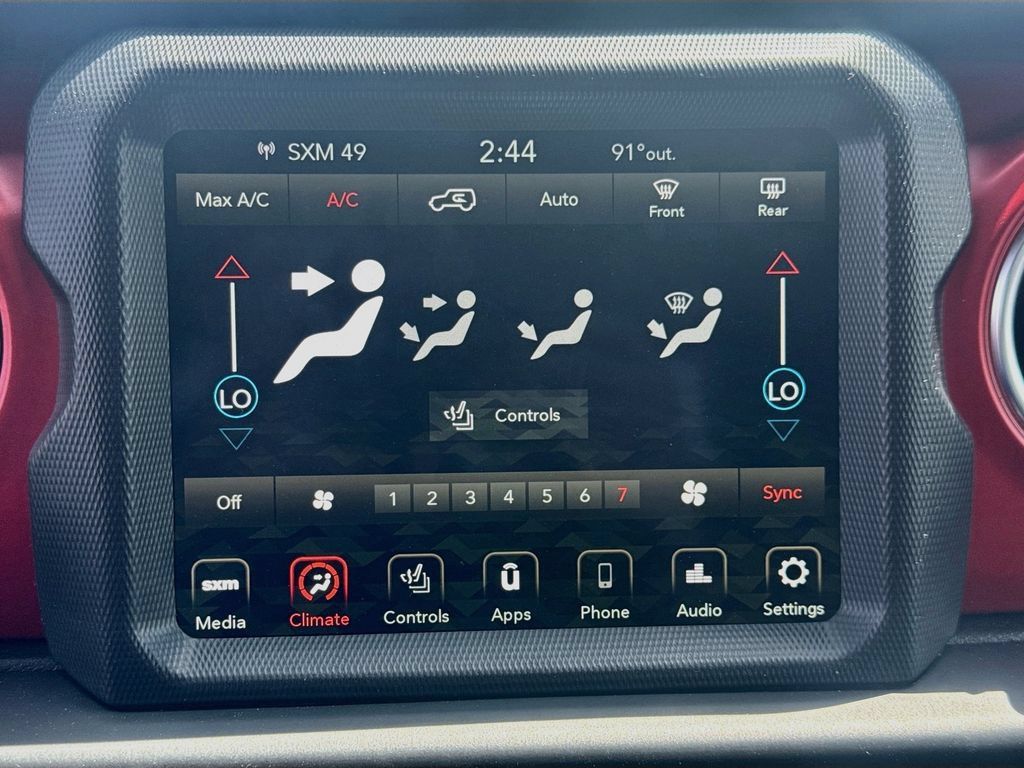 Certified 2023 Jeep Wrangler Rubicon w/ LED Lighting Group AWD/4WD image 17
