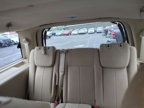 Used 2017 Ford Expedition XL image 7