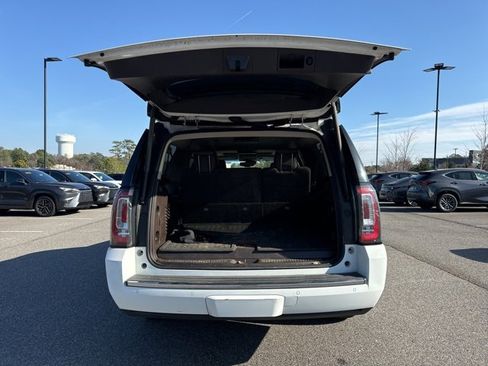 Used 2016 GMC Yukon XL Denali w/ Open Road Package image 15