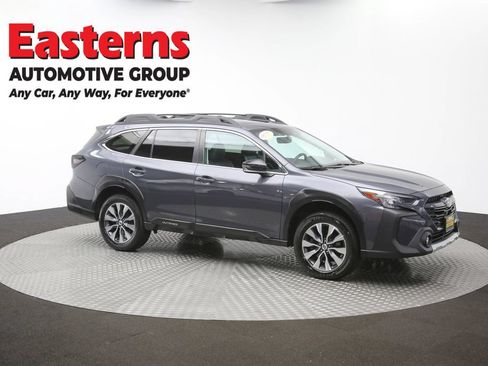 Used 2023 Subaru Outback Limited AWD/4WD image 42