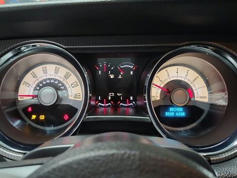 Used 2010 Ford Mustang GT Premium RWD image 27