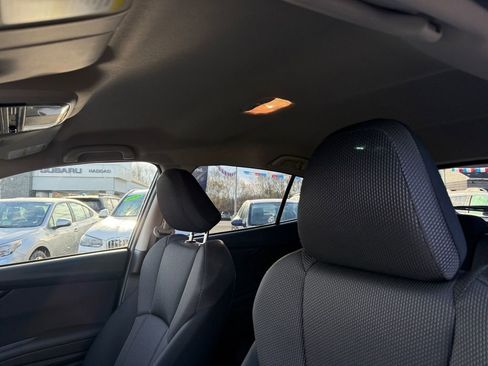 Certified 2023 Subaru Crosstrek 2.0i image 17