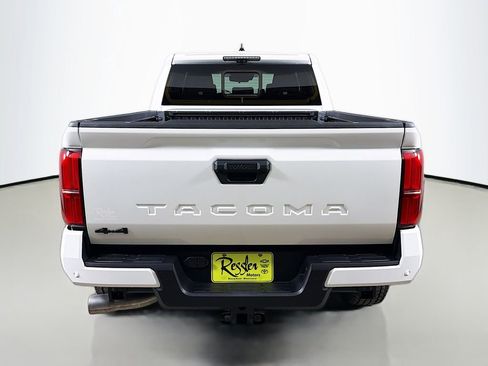 New 2026 Toyota Tacoma TRD Off-Road AWD/4WD image 6